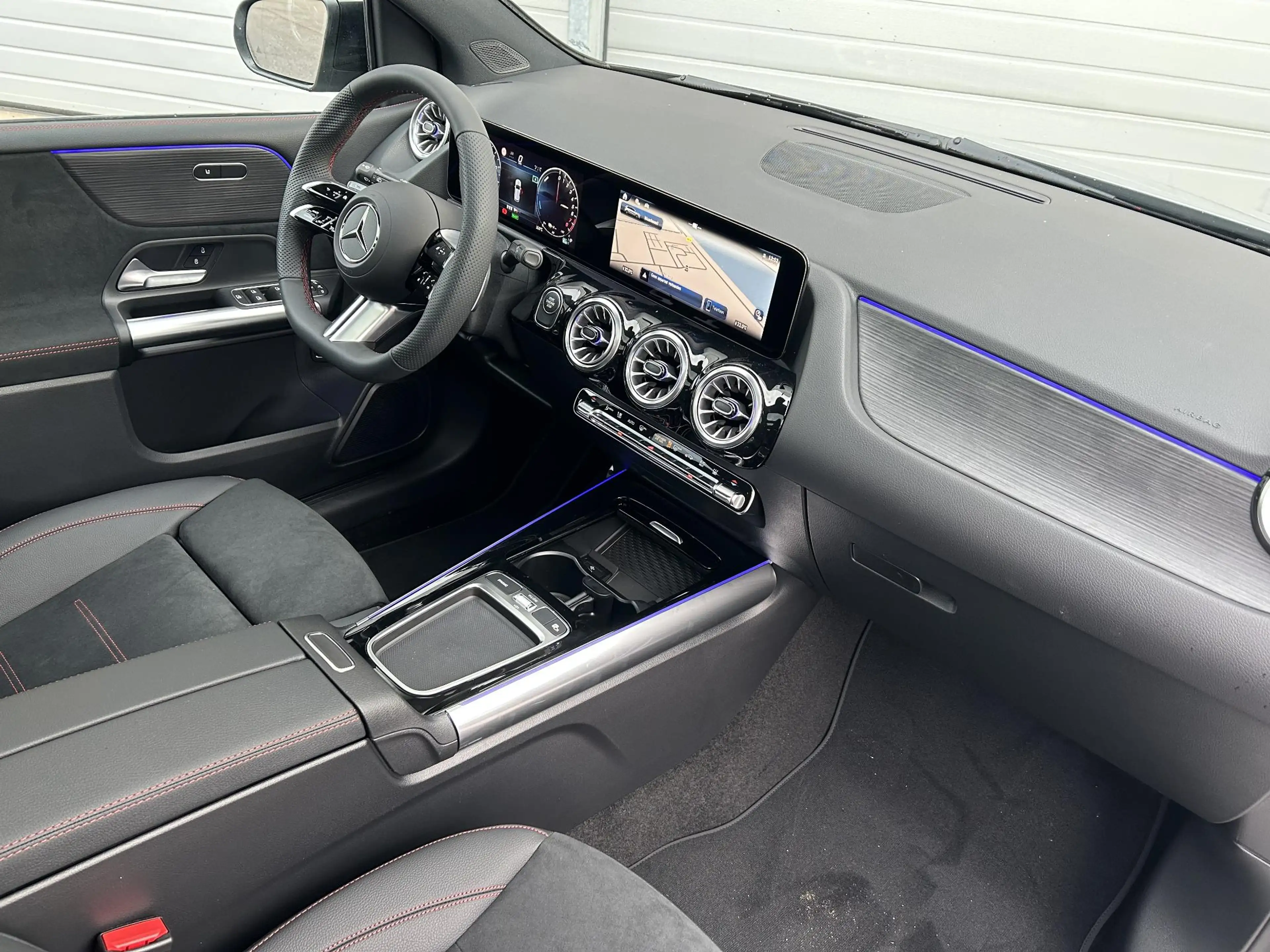 Mercedes-Benz B 250 e Business Solution AMG | Night Pakket | Panoramad — photo 11