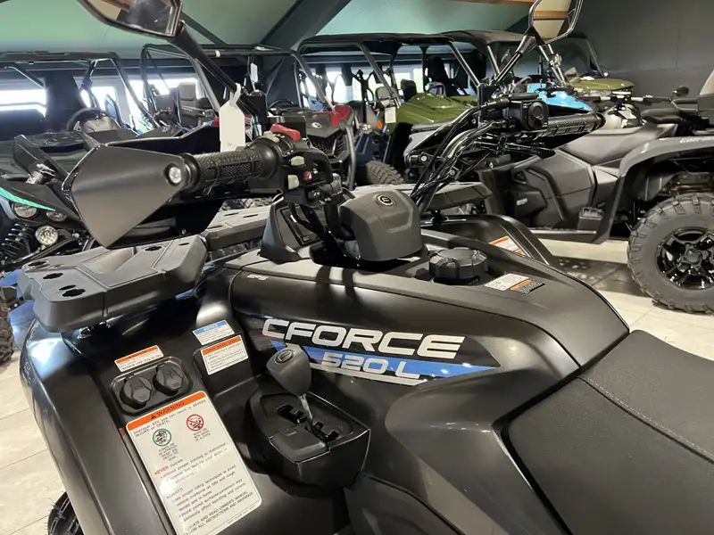 CFMOTO CForce 520 - foto 6