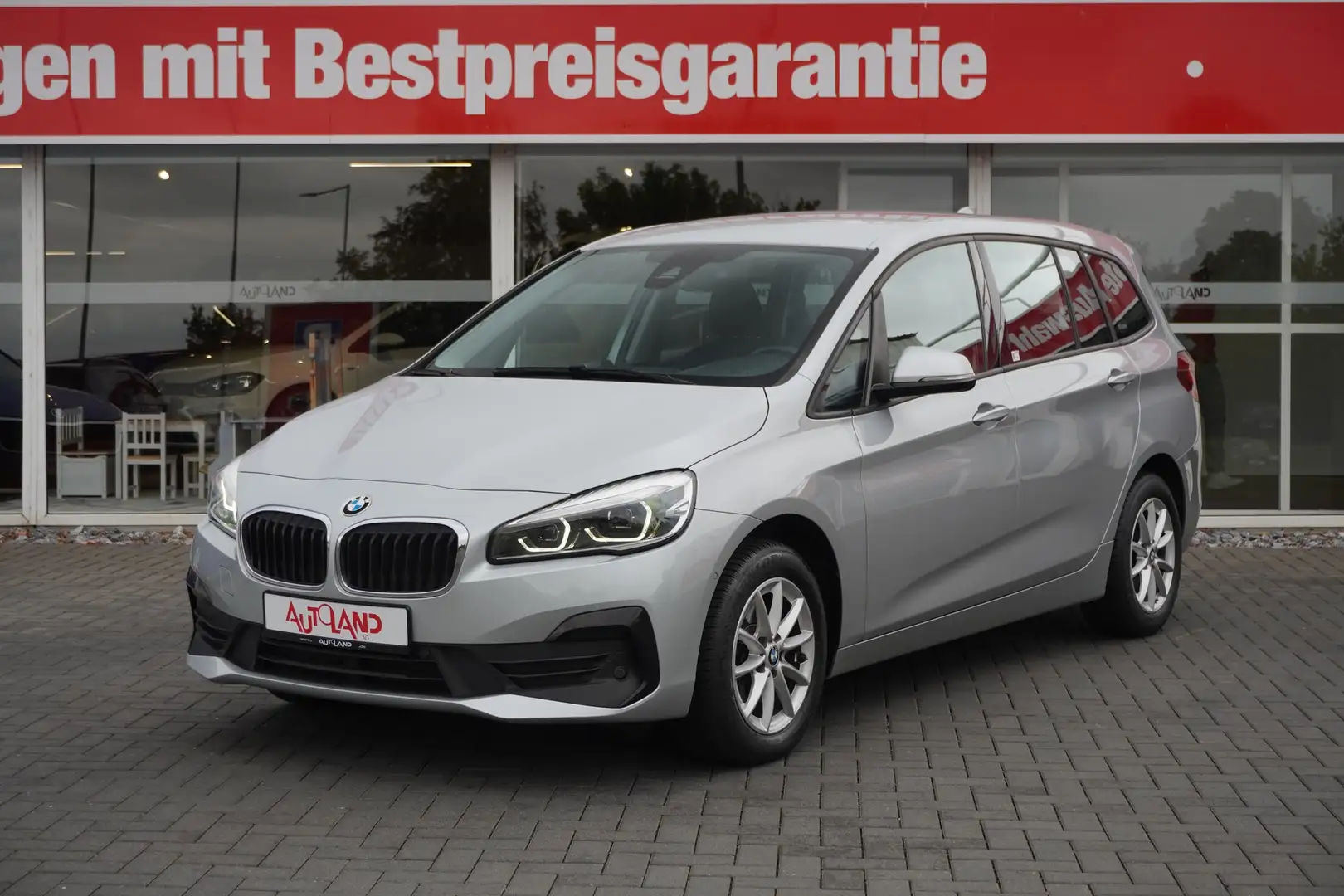 BMW 216 216d Gran Tourer Advantage AT LED Navi Tempomat PD Silber - 2