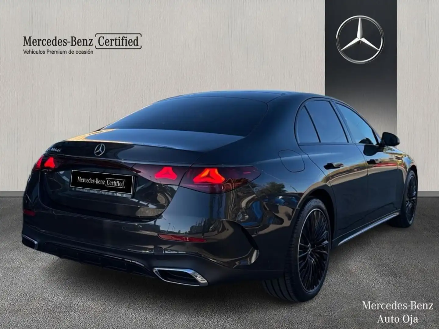 Mercedes-Benz E 300 de berlina con tecnología híbrida EQ - 2