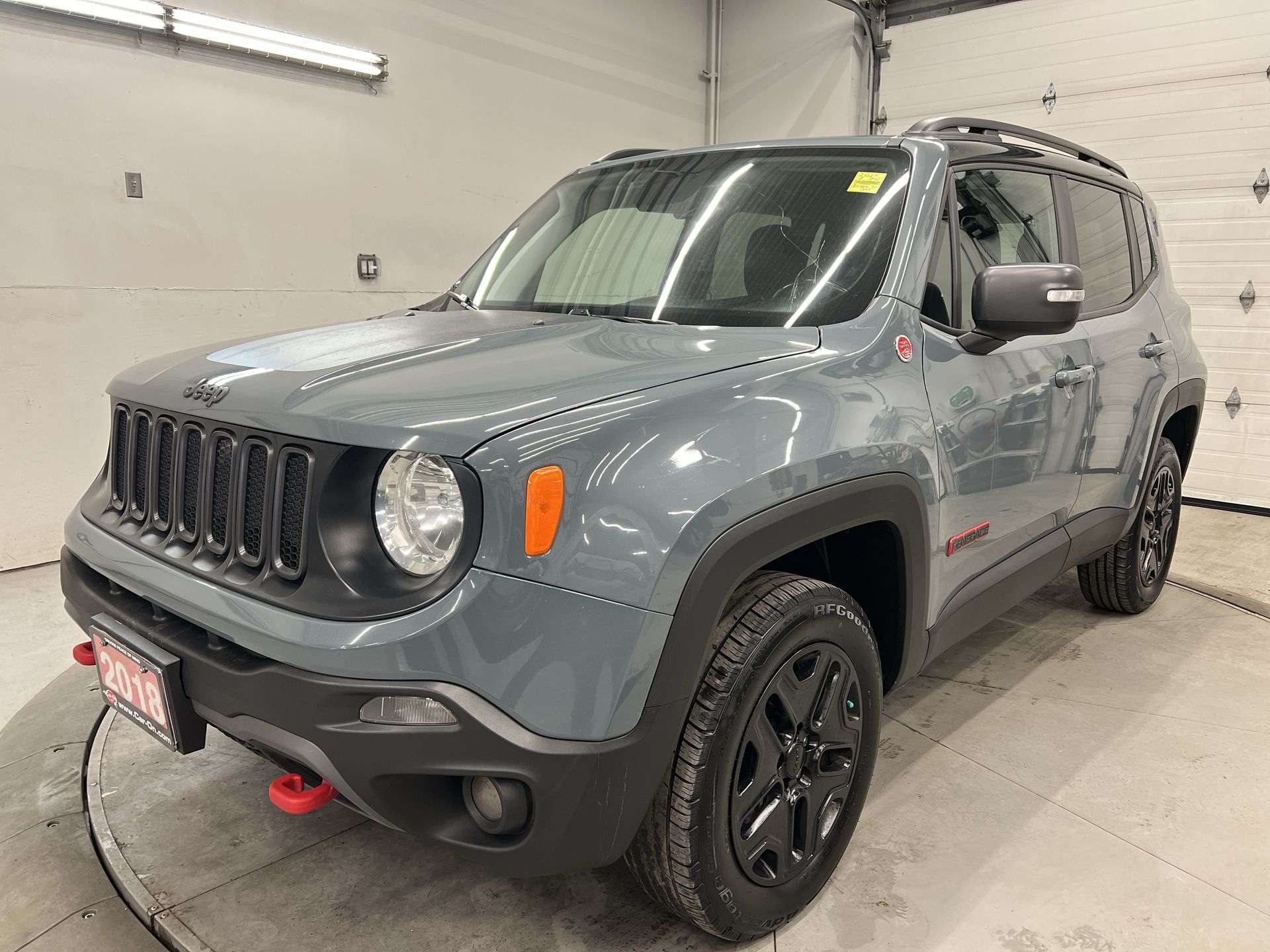 Gray 2018 Jeep Renegade SUV / Crossover Four-Wheel Drive Automatic