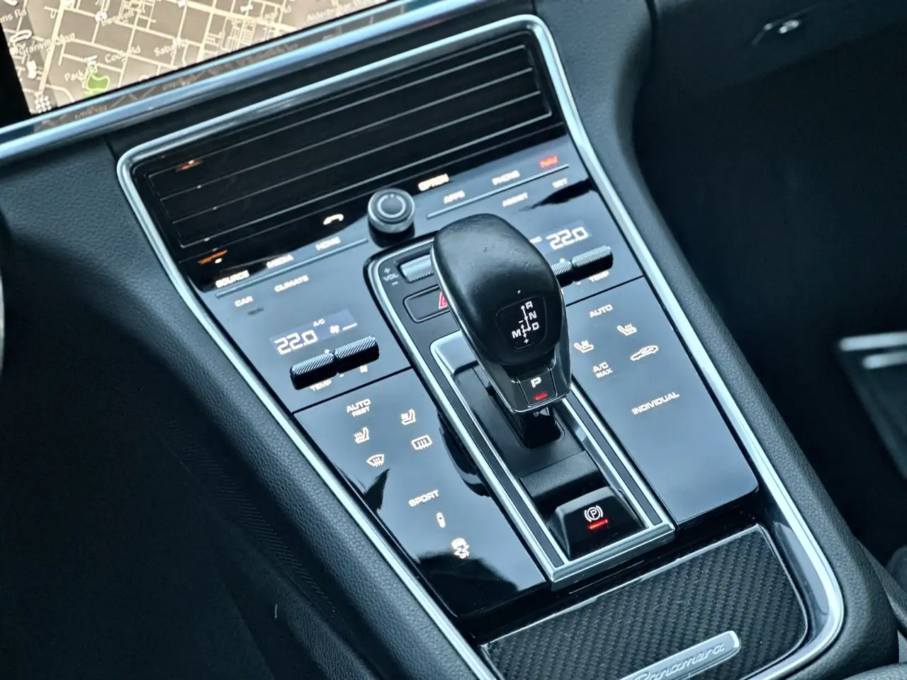 Porsche Panamera снимка Porsche Panamera