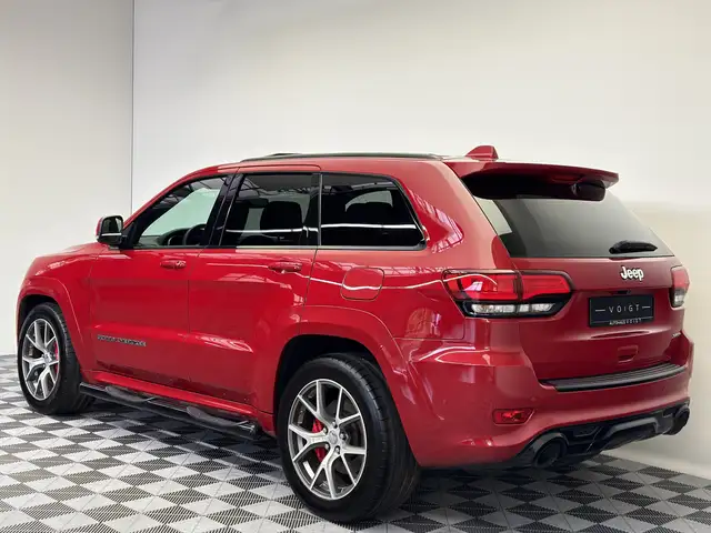 Jeep Grand Cherokee view 27
