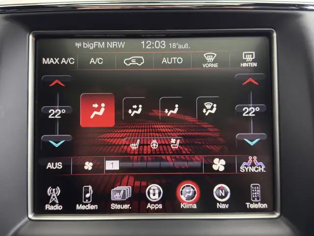 Jeep Grand Cherokee view 11