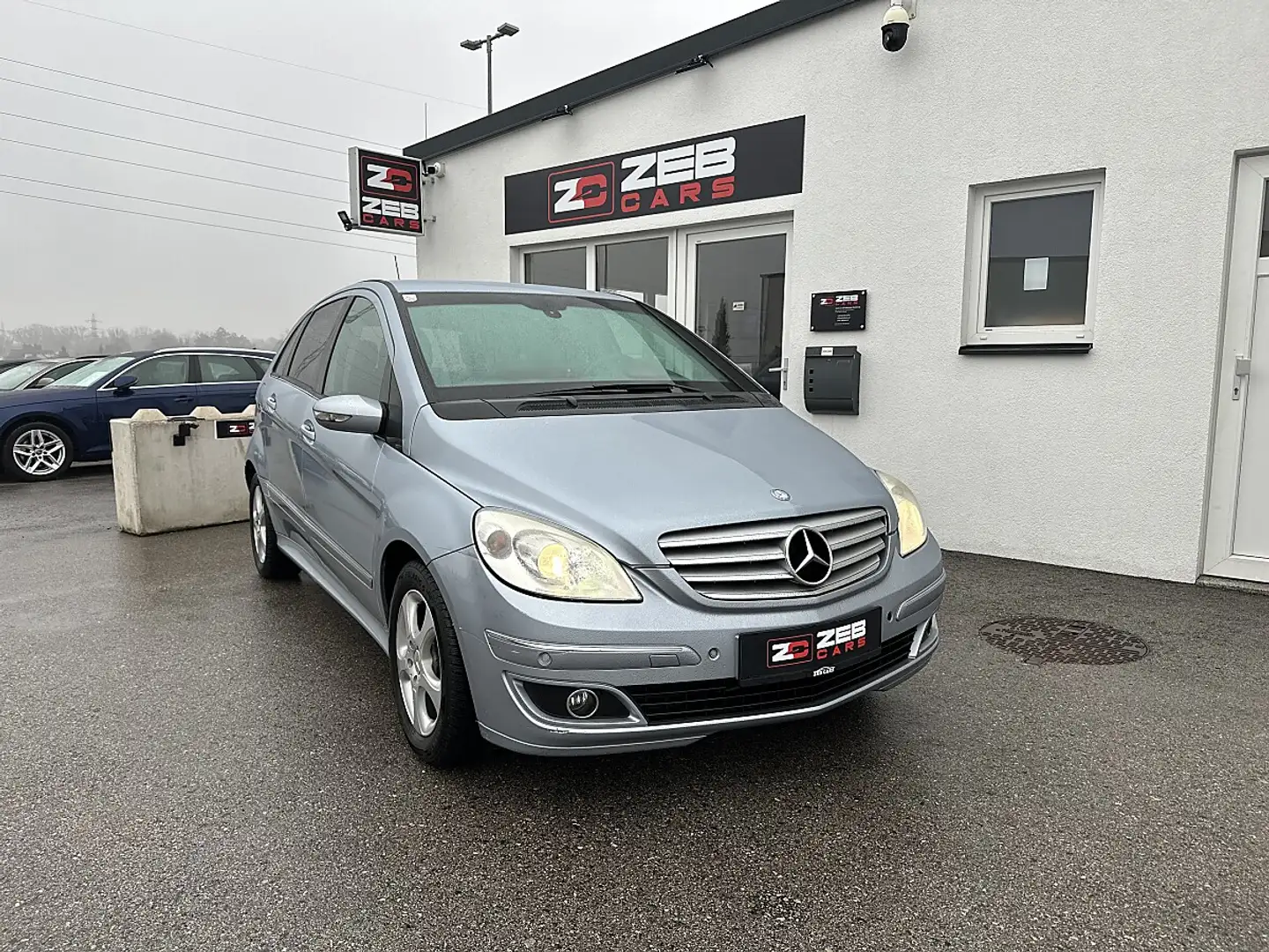 Mercedes-Benz B 180 CDI Aut. Blau - 1