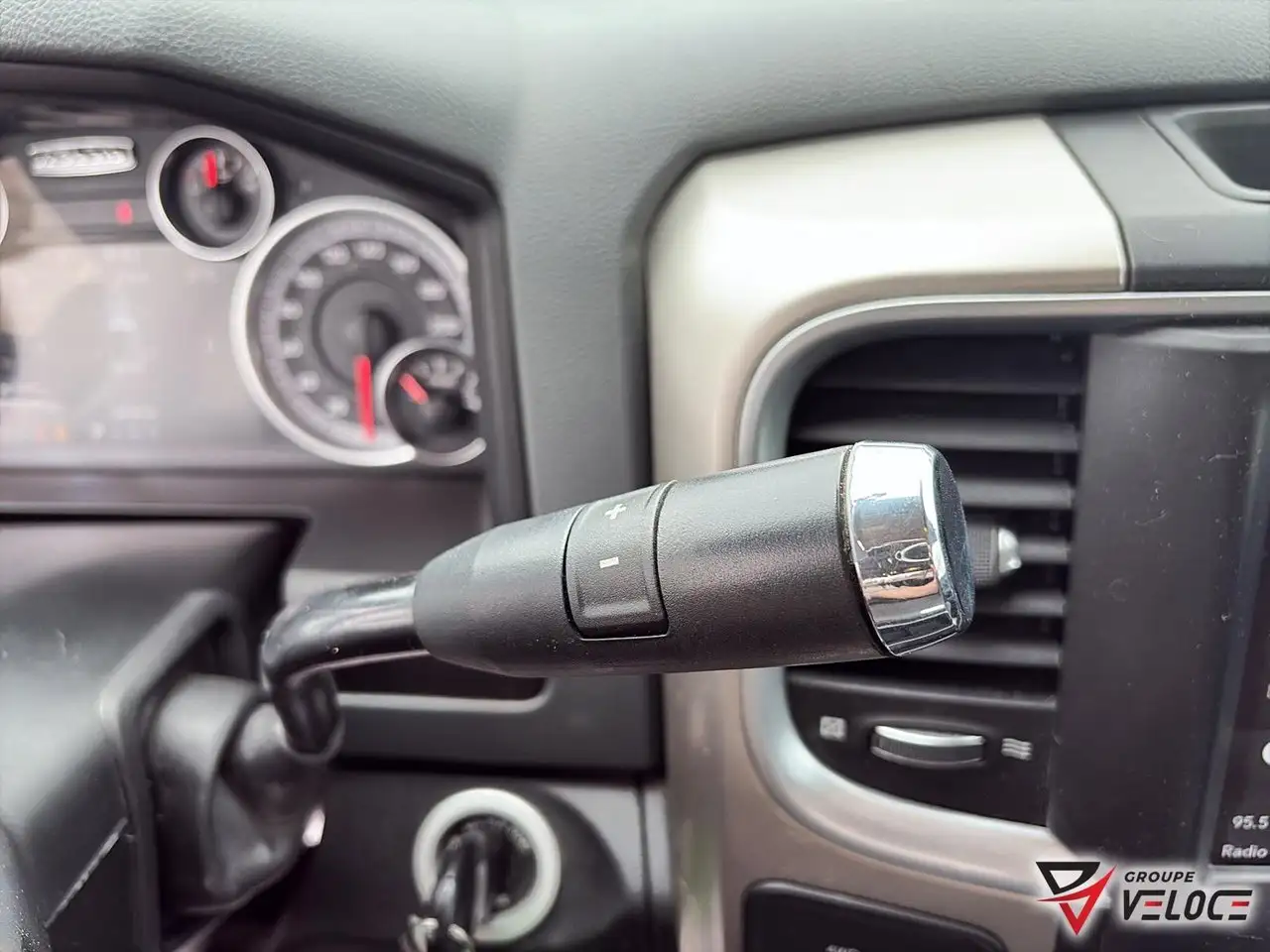 RAM 2500 photo RAM 2500