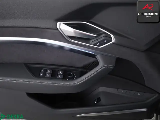 Audi E-Tron view 15
