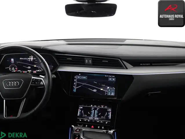 Audi E-Tron view 9