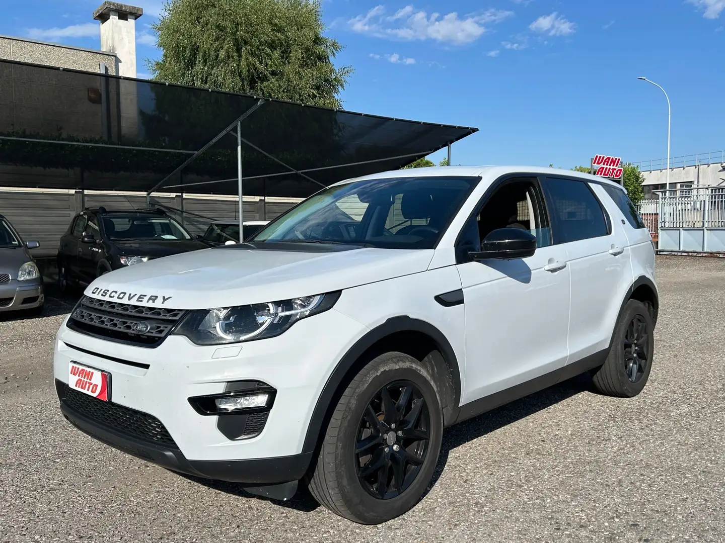 Land Rover Discovery Sport Discovery Sport 2.2 TD4 HSE N1G AUTOCARRO Blanco - 1