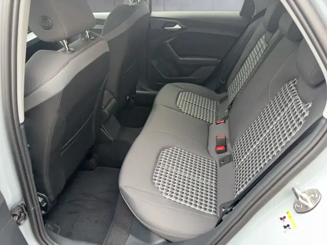 Audi A1 view 11