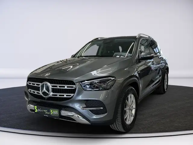 Mercedes-Benz GLE 350 de 4M DISTRONIC PANO SD AHK BURMESTER Ansicht 3