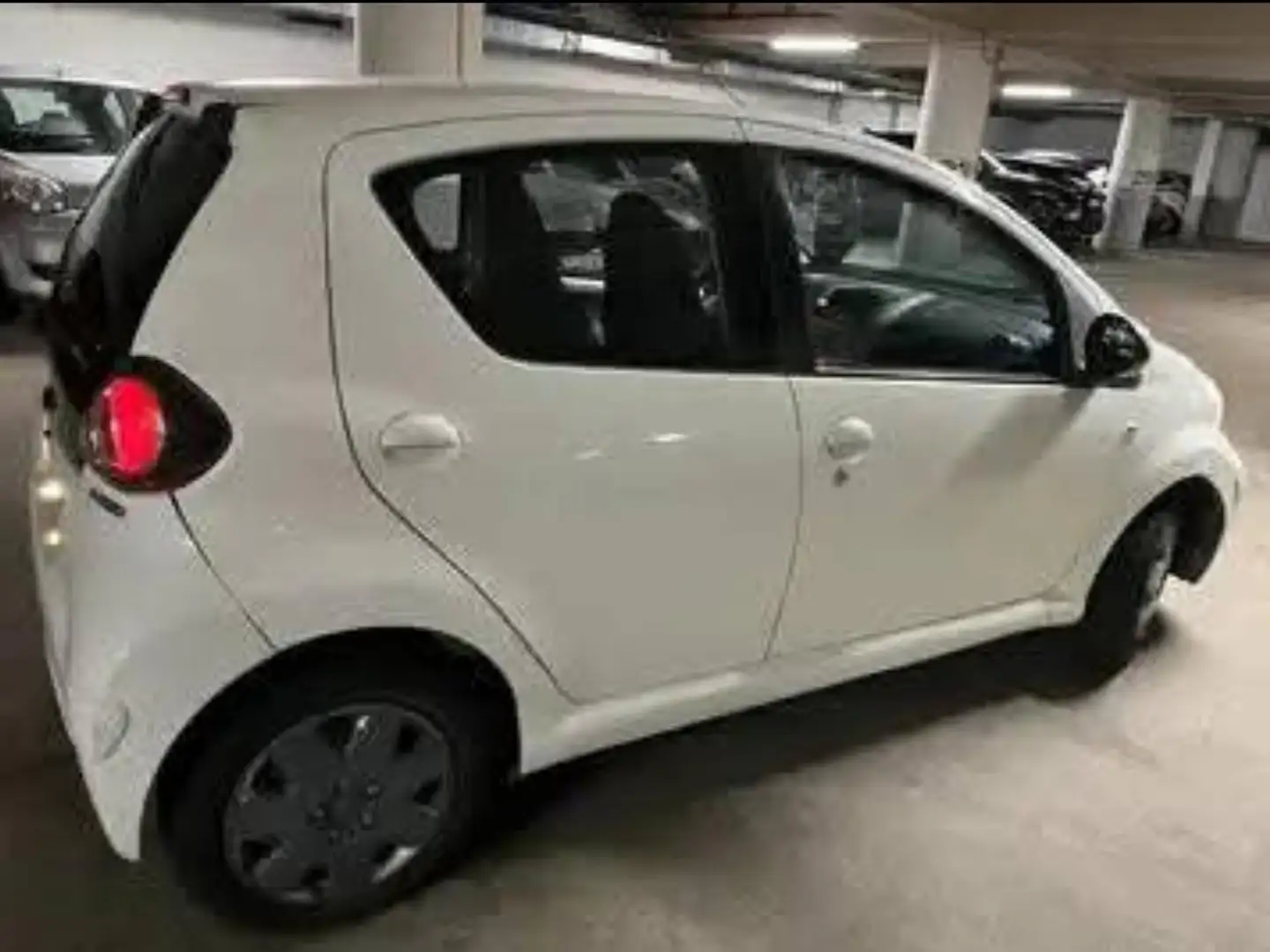 Toyota Aygo Aygo 1.0i VVT-i Car Dance Beyaz - 2