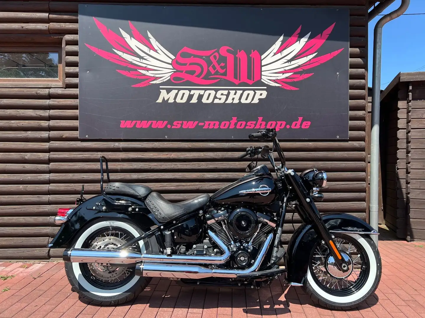 Harley-Davidson FLHC Heritage *ABS, Bobber, Classic* Schwarz - 1