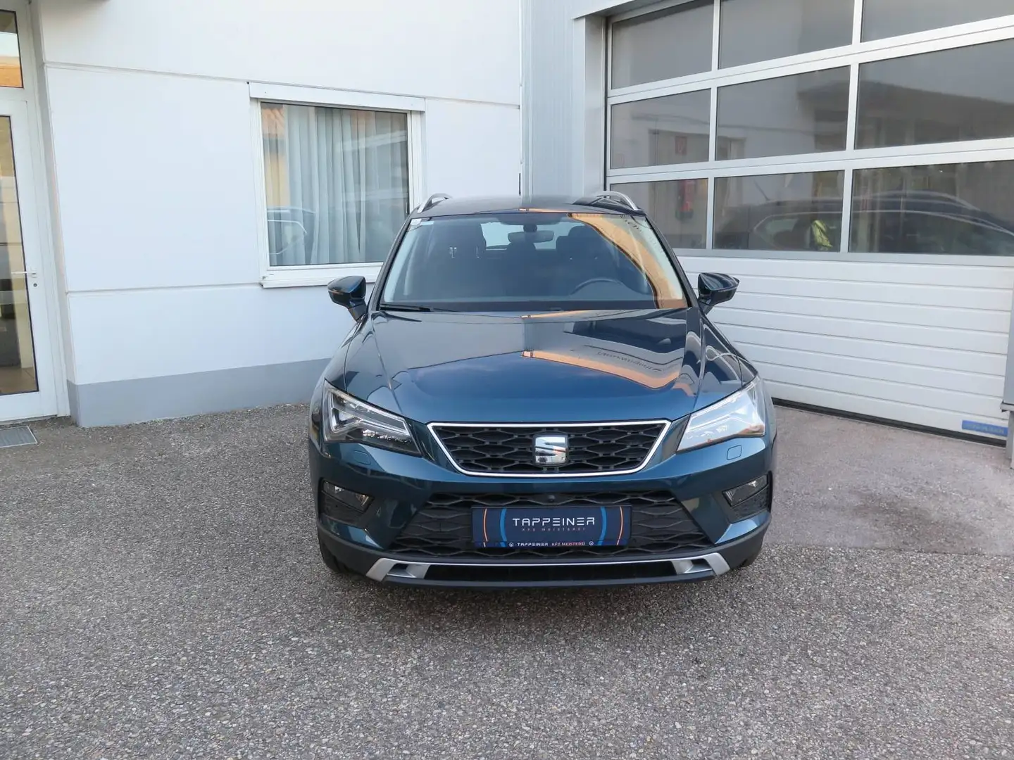 SEAT Ateca Style TDI ACC,Navi,Cam,SHA,Kessy,VollLED....... Blau - 2