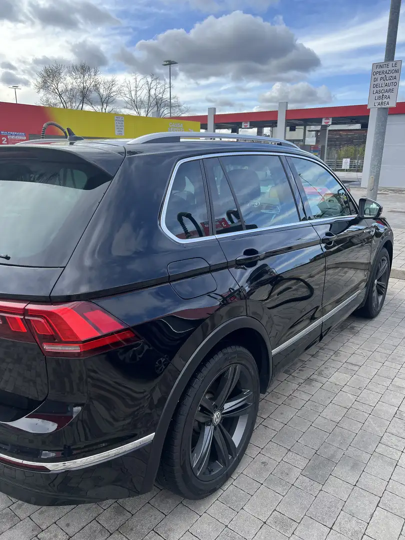 Volkswagen Tiguan 1.6 tdi Sport 115cv - 1