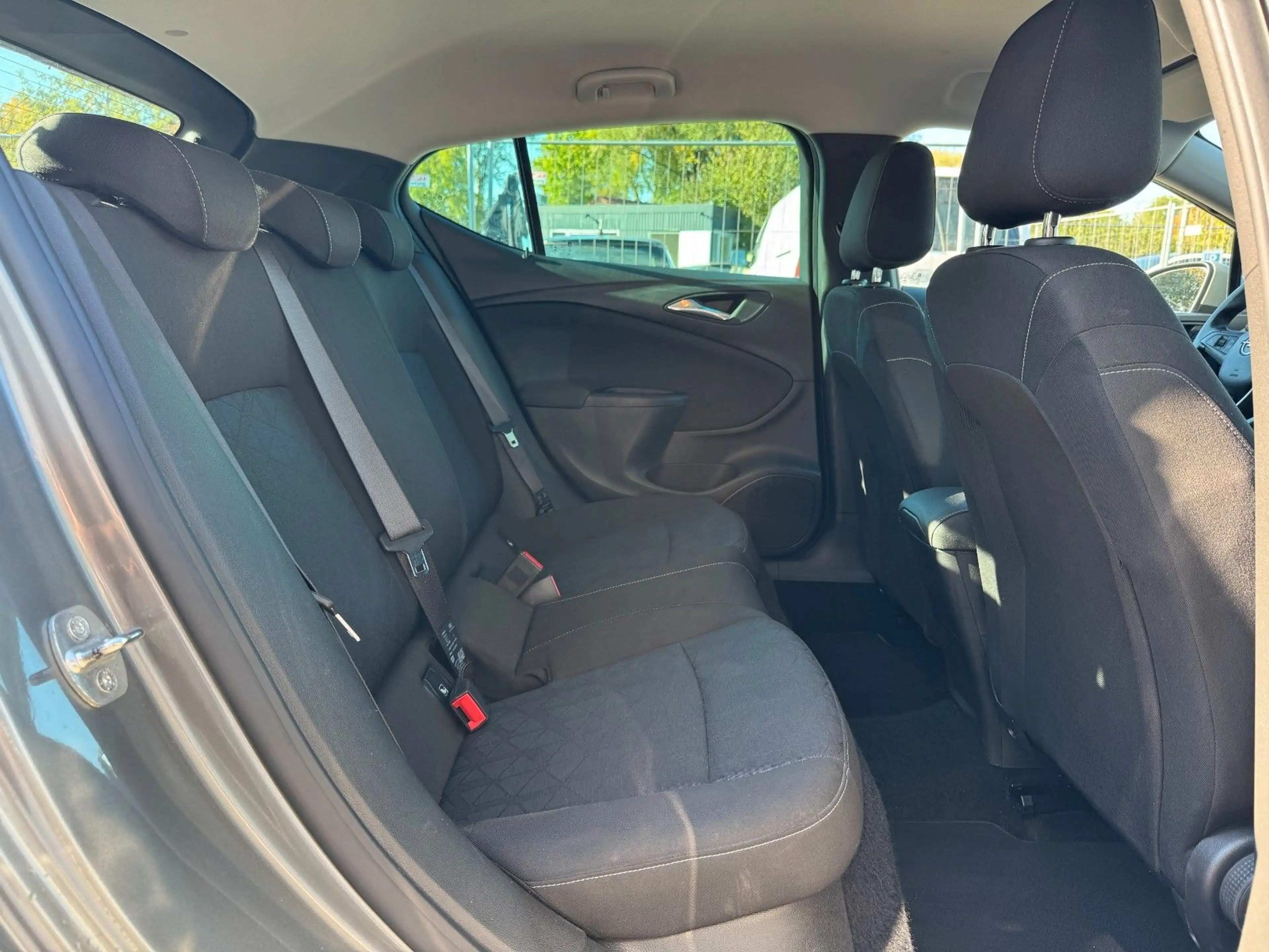 Opel Astra K Lim. 5-trg. 120 Jahre *KLIMA*TOUCH*SHZ* — photo 13