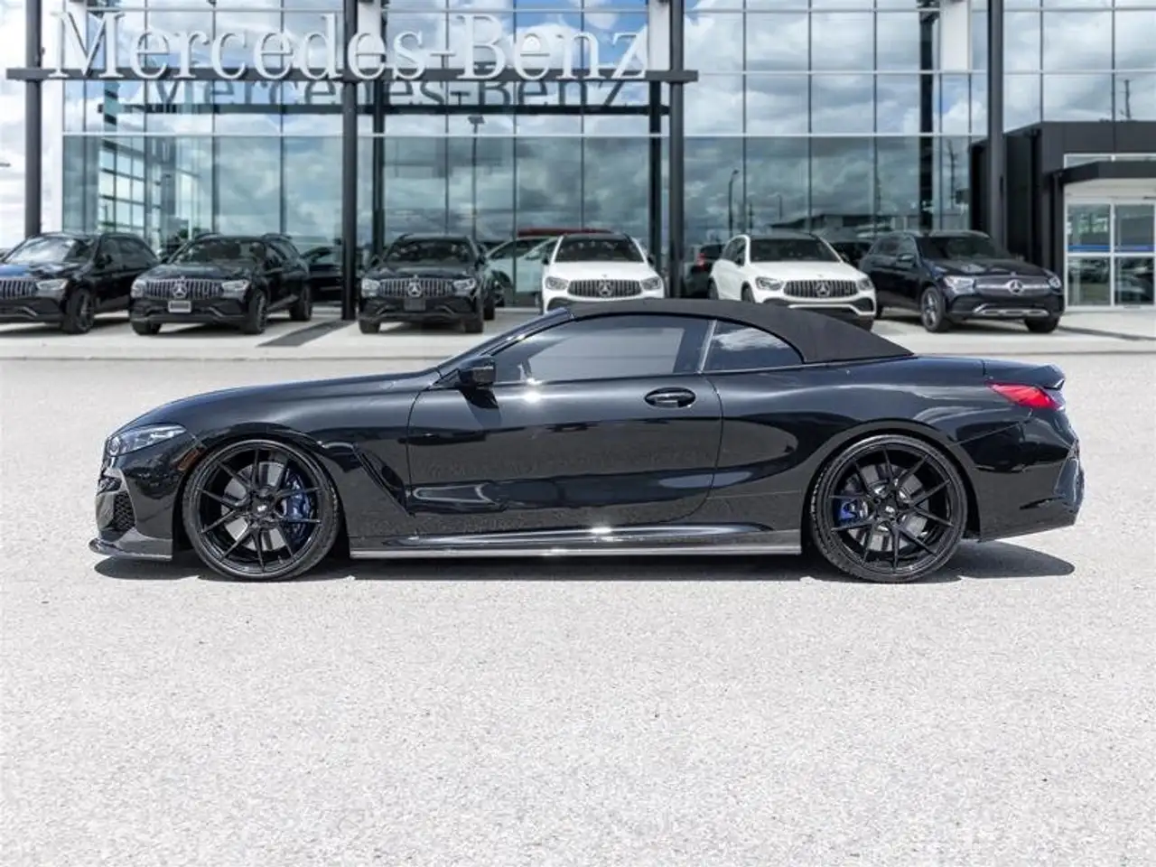 BMW 8 Series снимка BMW 8 Series