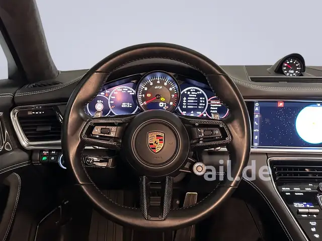 Porsche Panamera view 2