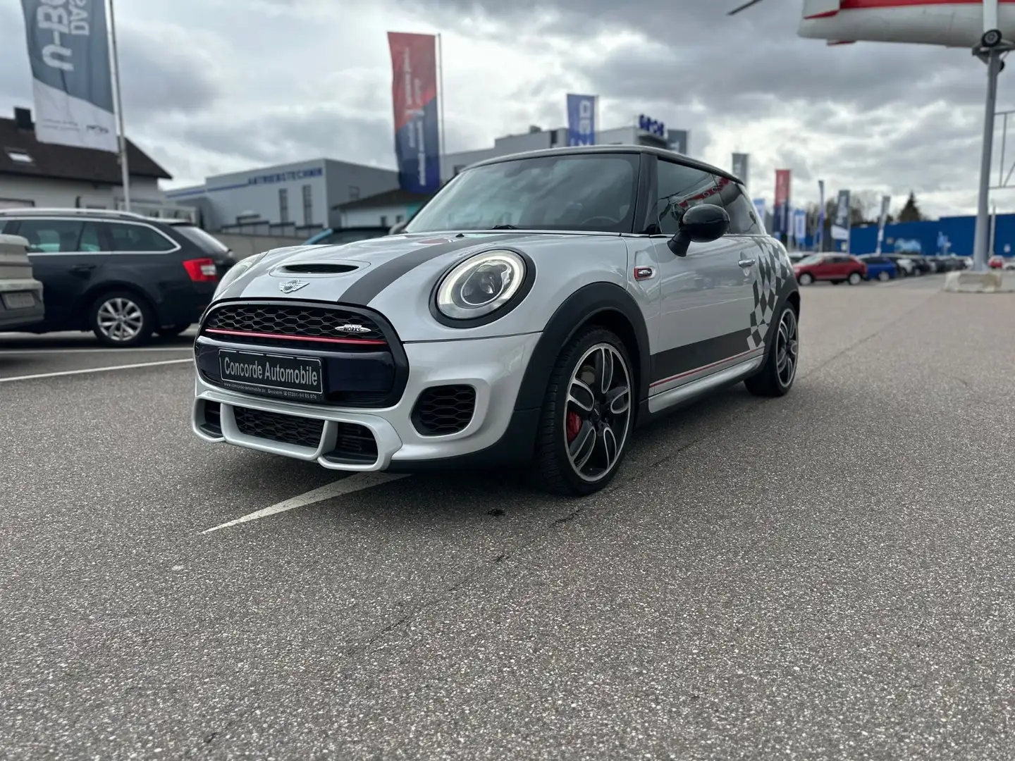 MINI John Cooper Works Mini 3-trg. John Cooper Works Argent - 1