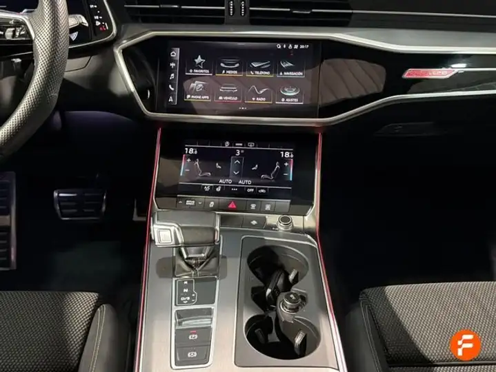 Audi A6 2022, foto 12