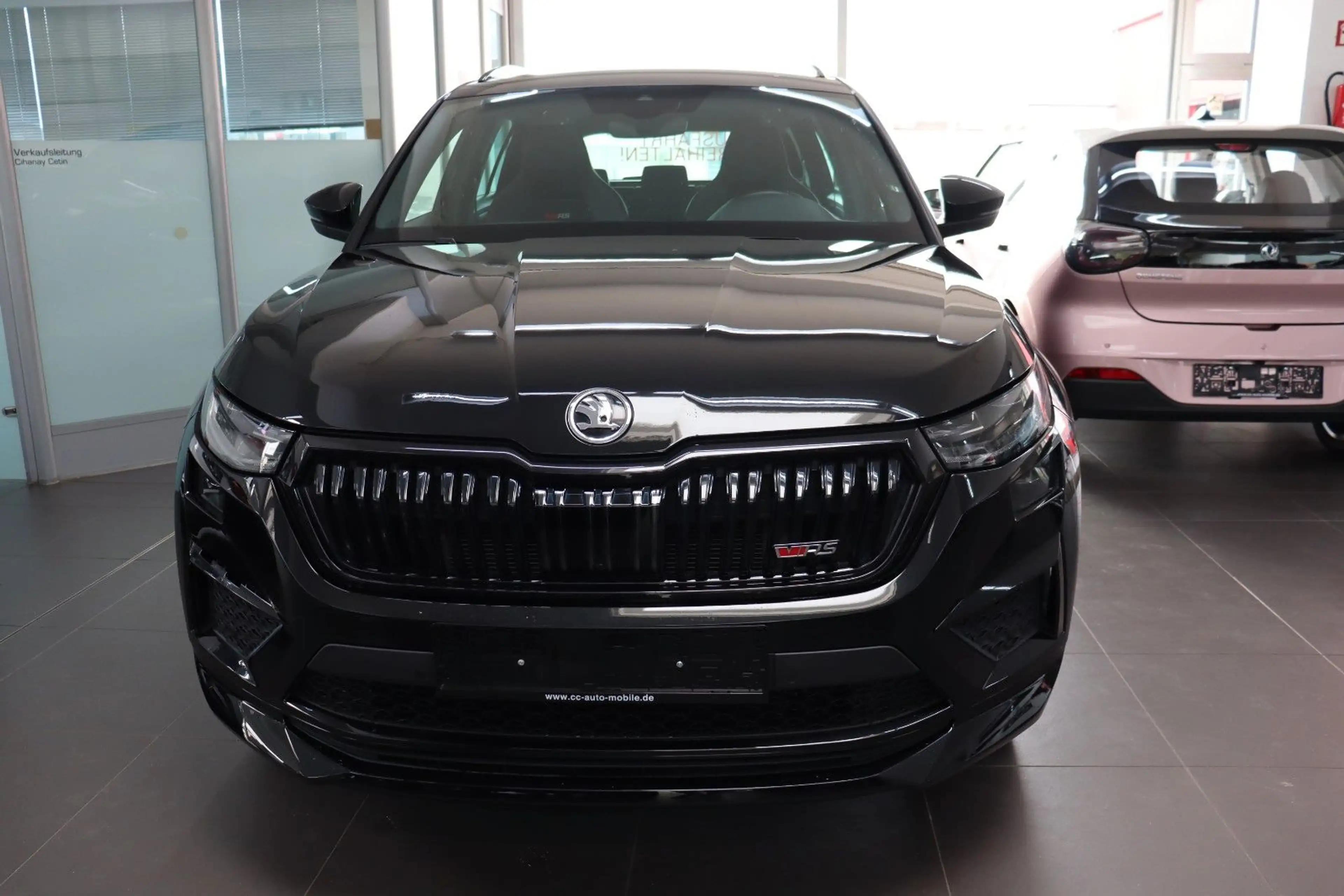 Skoda Kodiaq RS 4x4 FL Navi/ACC/e.Heck/R-Cam SOFORT — photo 2