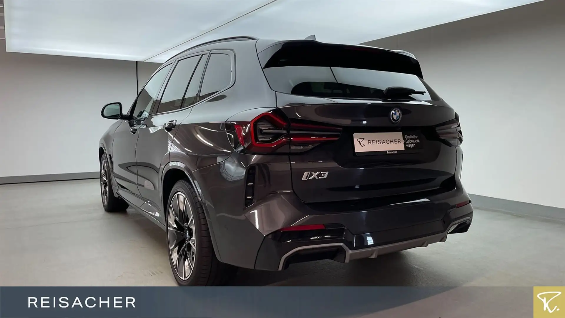 BMW iX3 IX3 A M SPORT LCProf,ad.LED,AHK,HUD,360°,DA+ Grau - 2