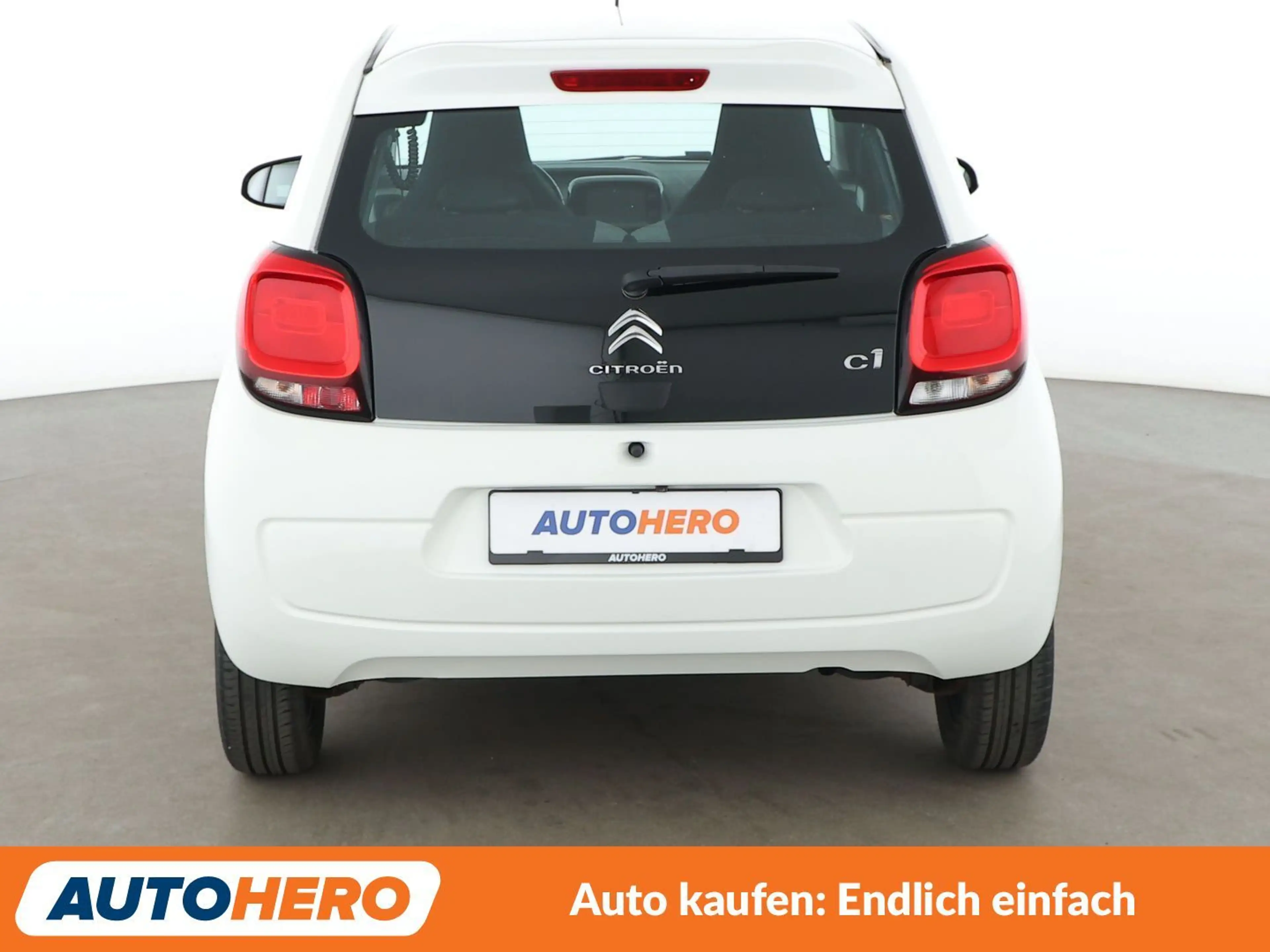 Citroen C1 1.0 VTi Shine — photo 5