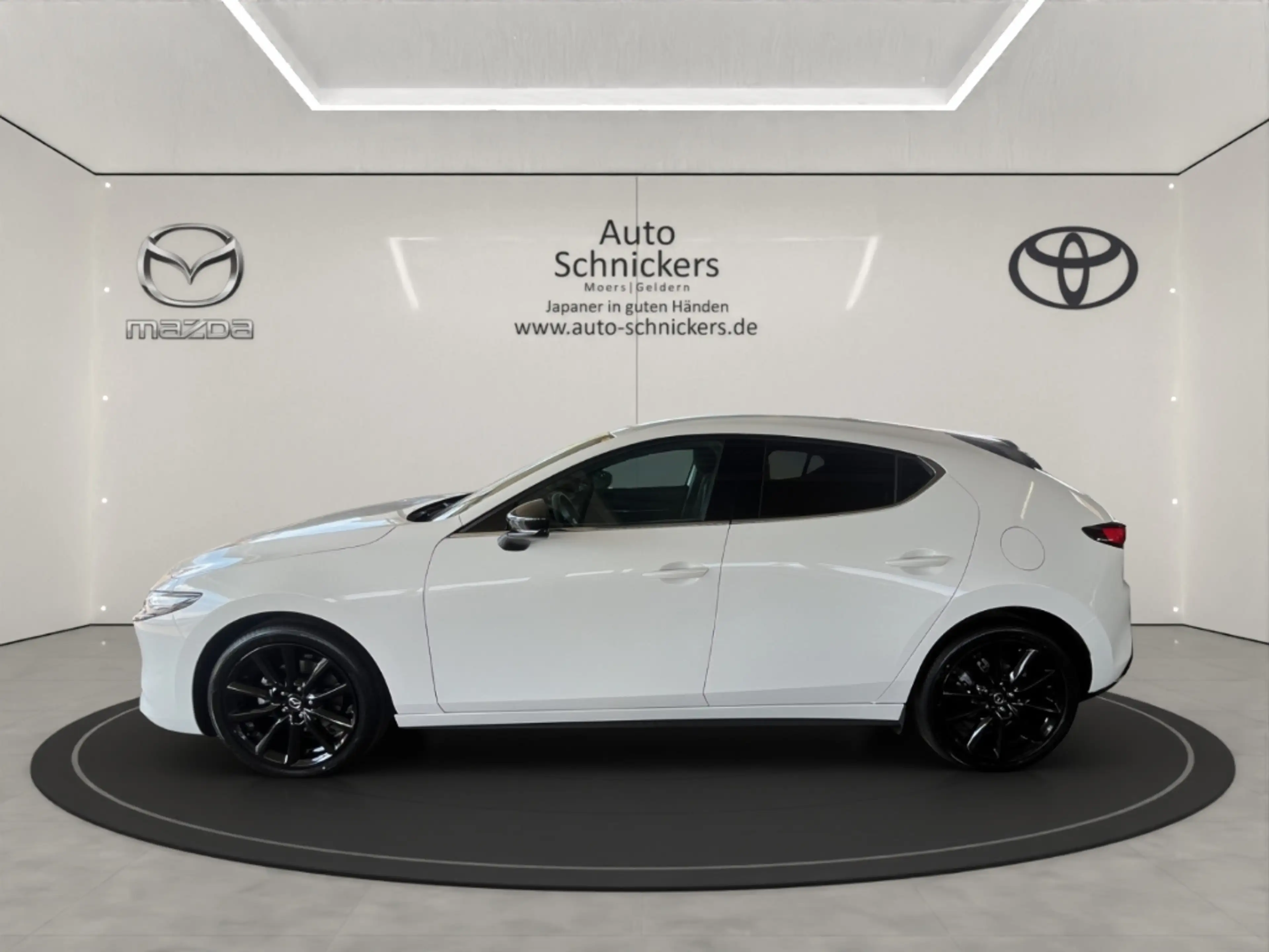 Mazda 3 e-SKYACTIV G SOMO Homura MODELL 2027 !! — photo 2