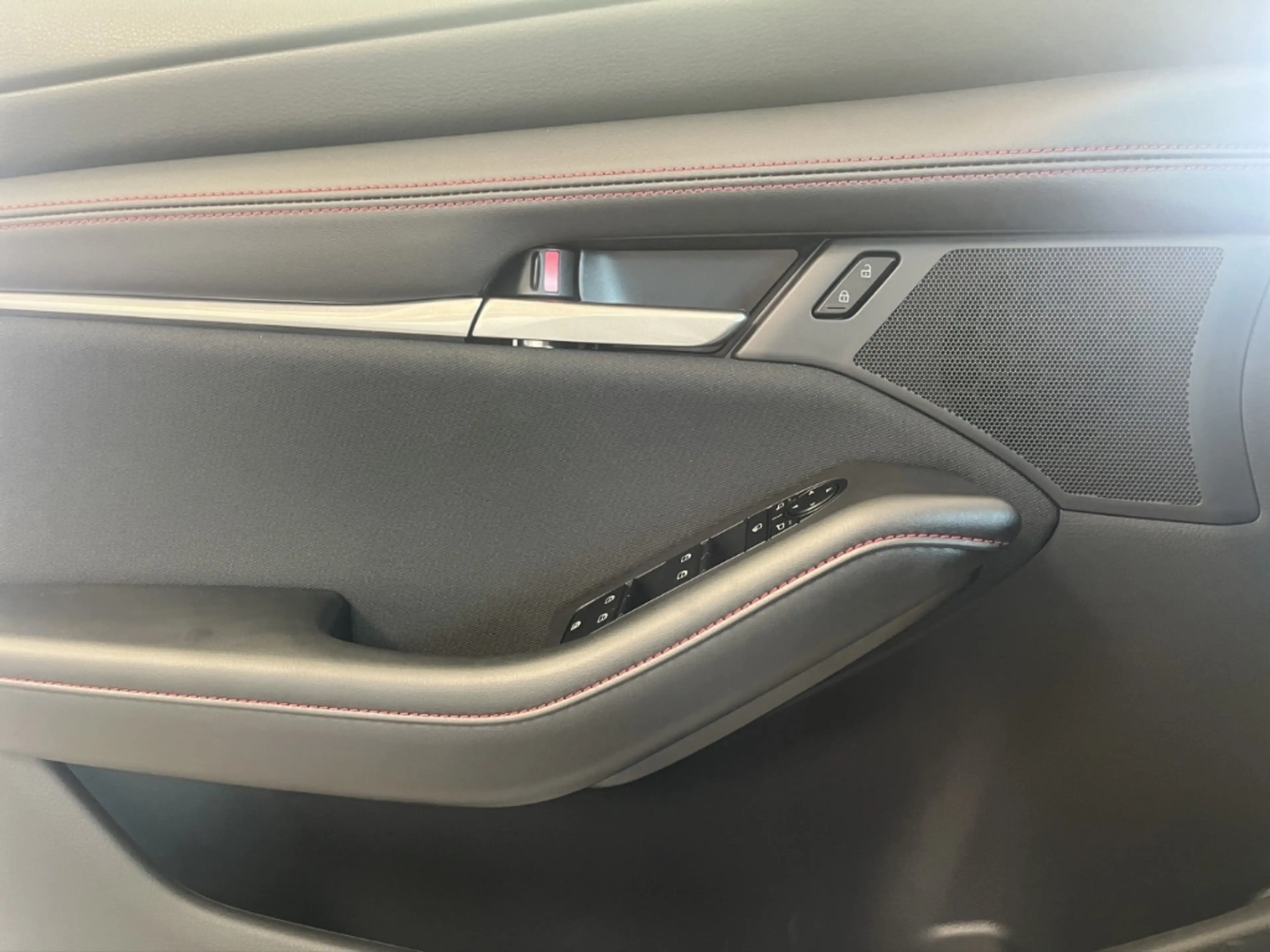 Mazda 3 e-SKYACTIV G SOMO Homura MODELL 2027 !! — photo 15