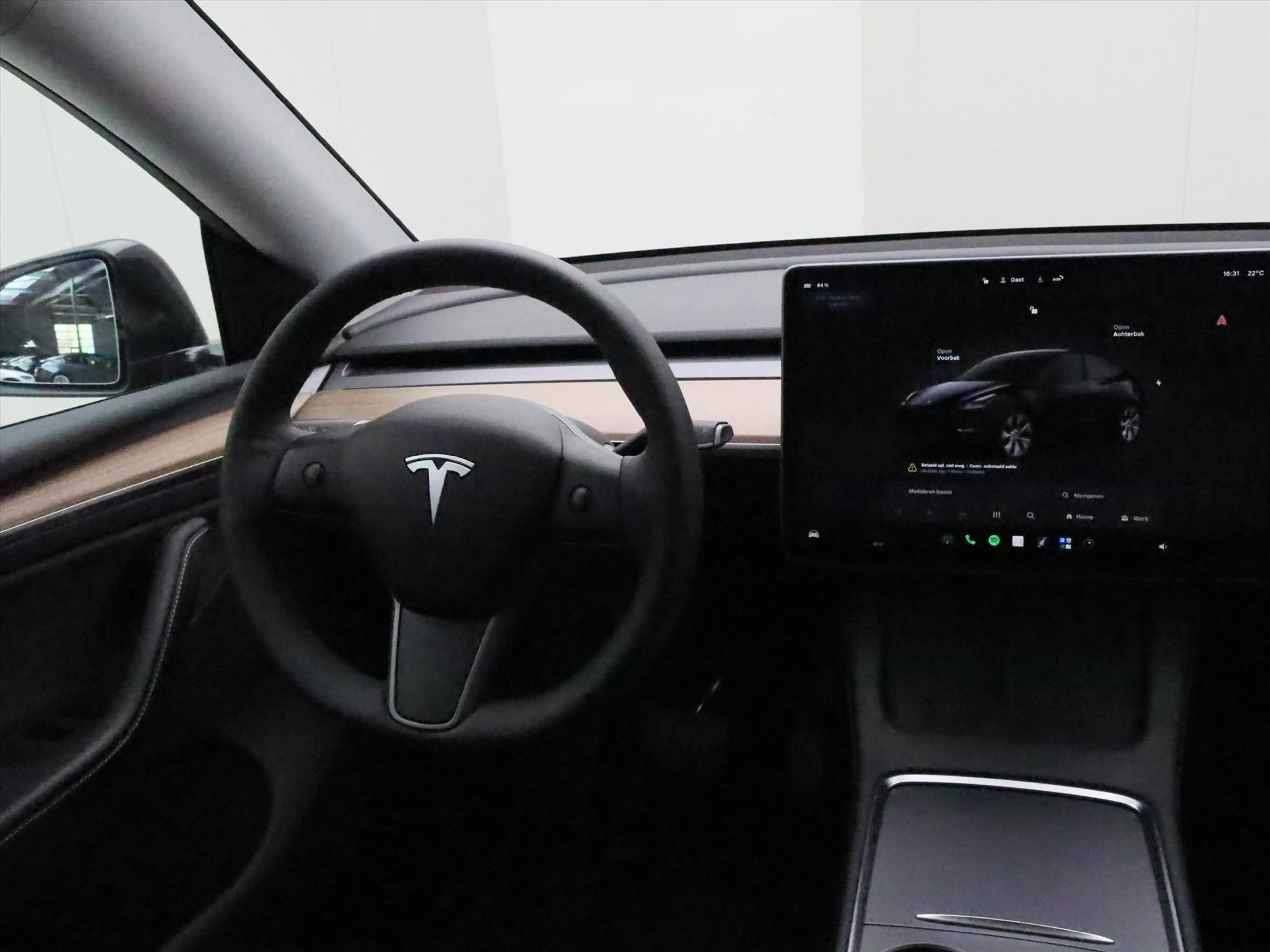 Tesla Model Y Standard RWD Plus 351pk [ HW4+FSD SUPERVISED €99 P — photo 9