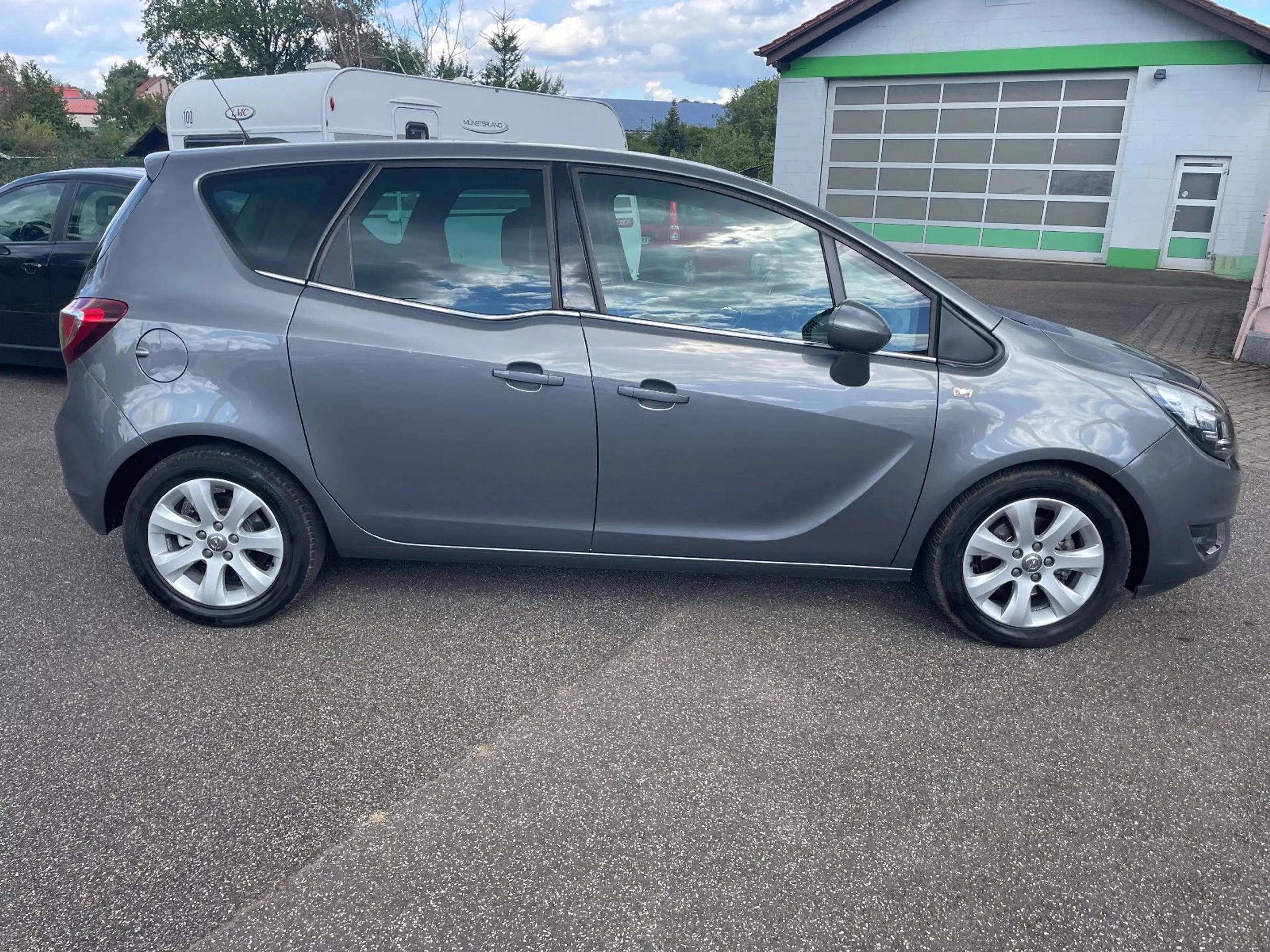 Opel Meriva B Innovation AUTOMATIK — photo 3