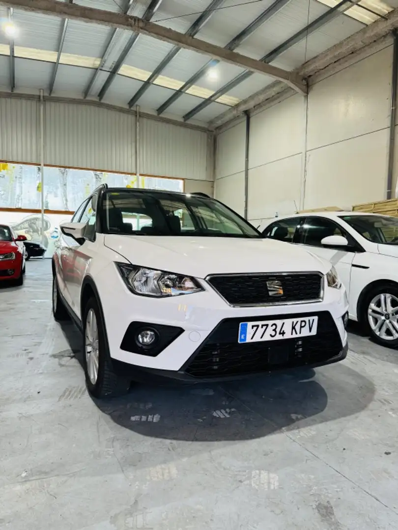 SEAT Arona 1.0 TSI Ecomotive S&S Style 115 Blanco - 2