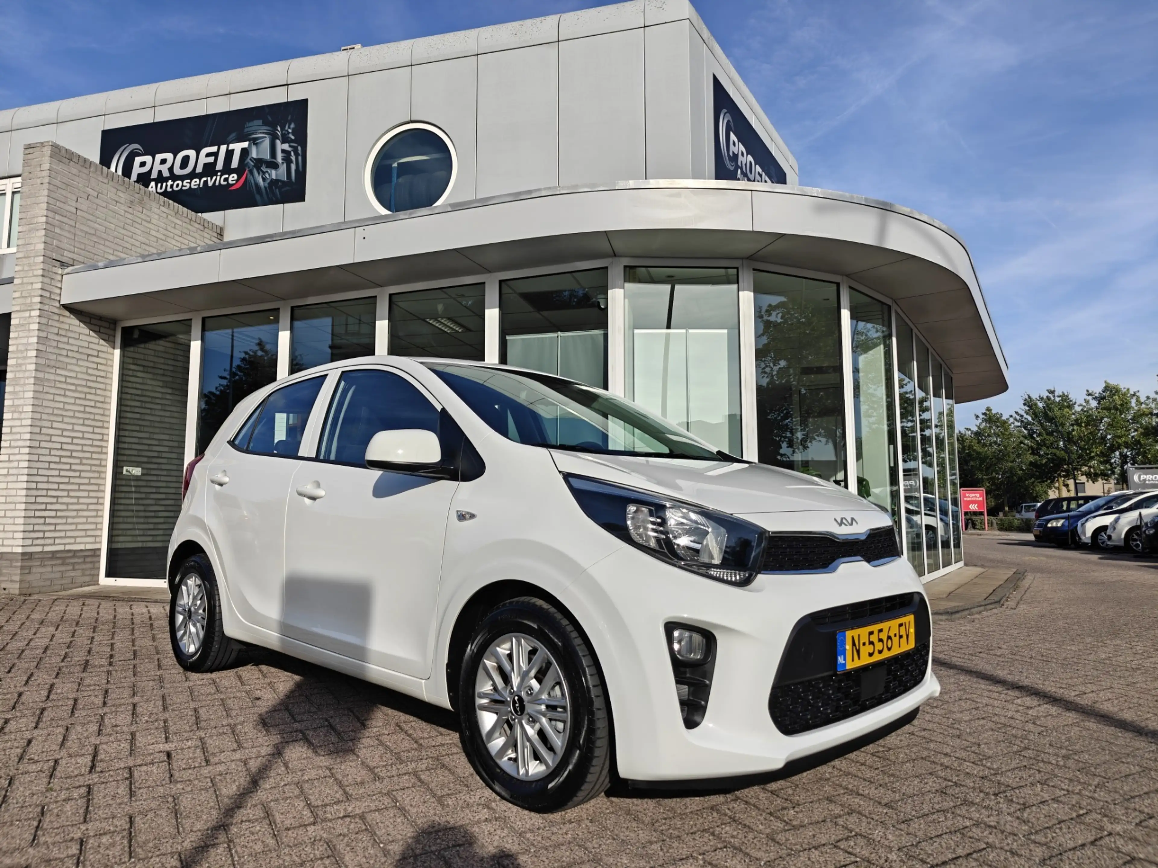 Kia Picanto 1.0 DPi DynamicLine / CARPLAY / VELGEN / CAMERA! — photo 13