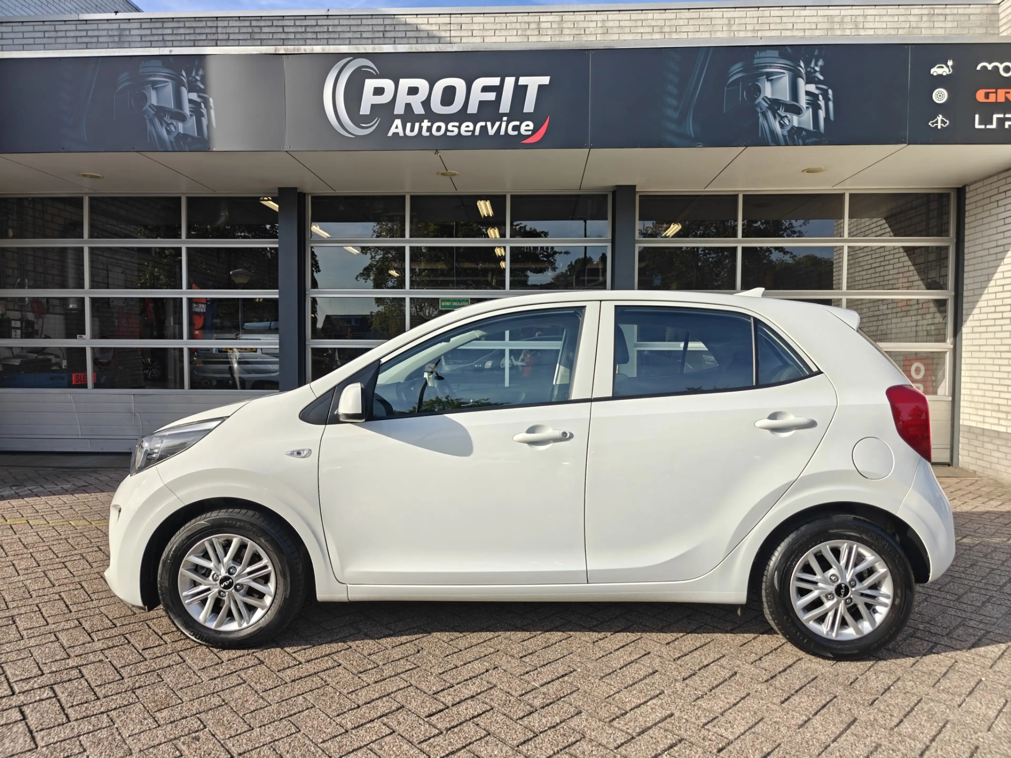 Kia Picanto 1.0 DPi DynamicLine / CARPLAY / VELGEN / CAMERA!