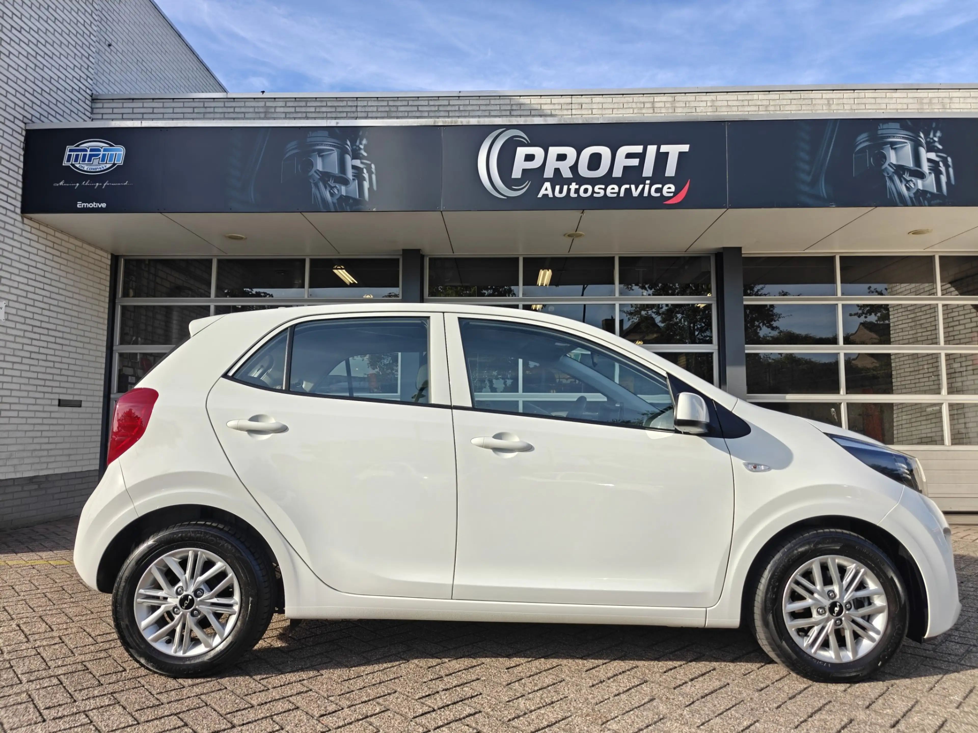 Kia Picanto 1.0 DPi DynamicLine / CARPLAY / VELGEN / CAMERA! — photo 3