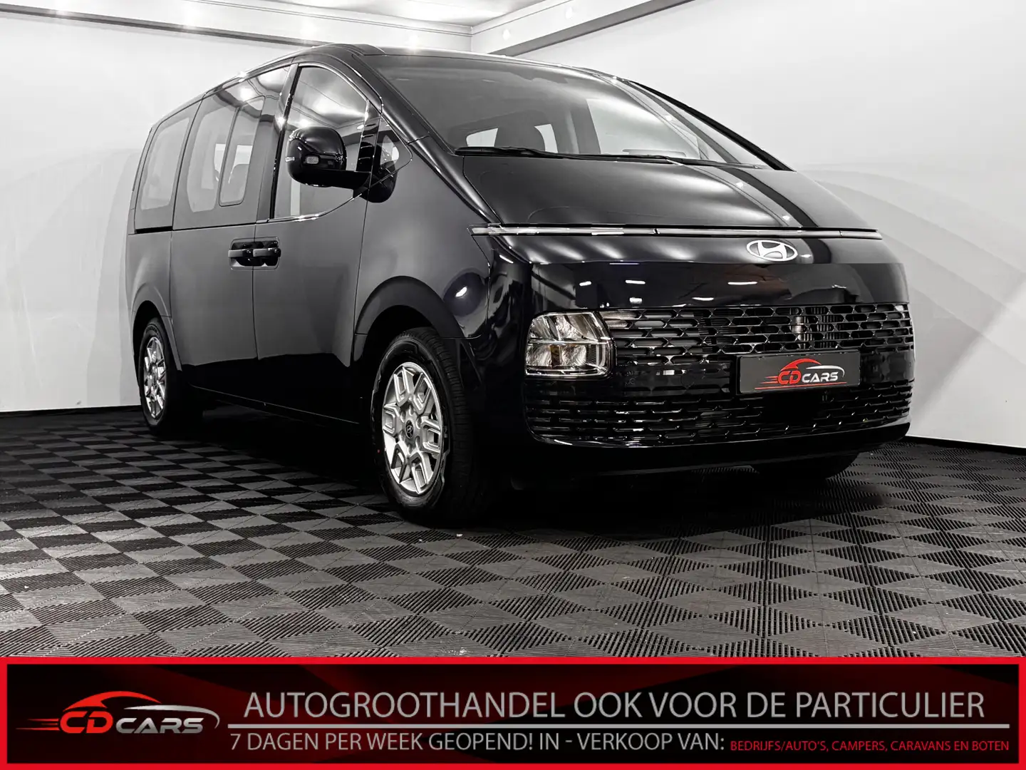 Hyundai STARIA 1.6 T-GDI 2WD HEV Comfort 9 Persoons Camera, Navi, Blauw - 1