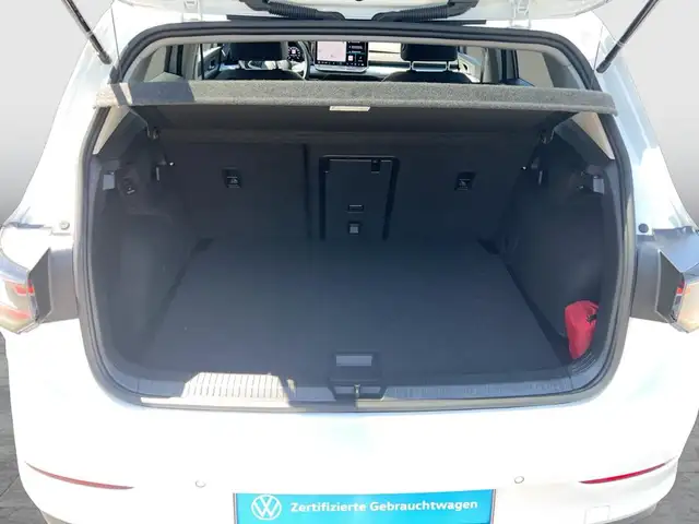 Volkswagen Golf view 13