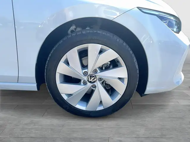 Volkswagen Golf view 7