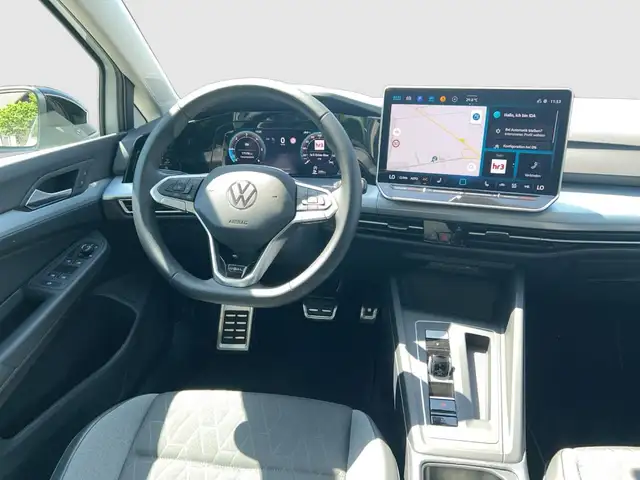 Volkswagen Golf view 11