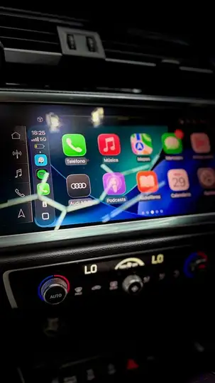 Audi Q3 2022, foto 37