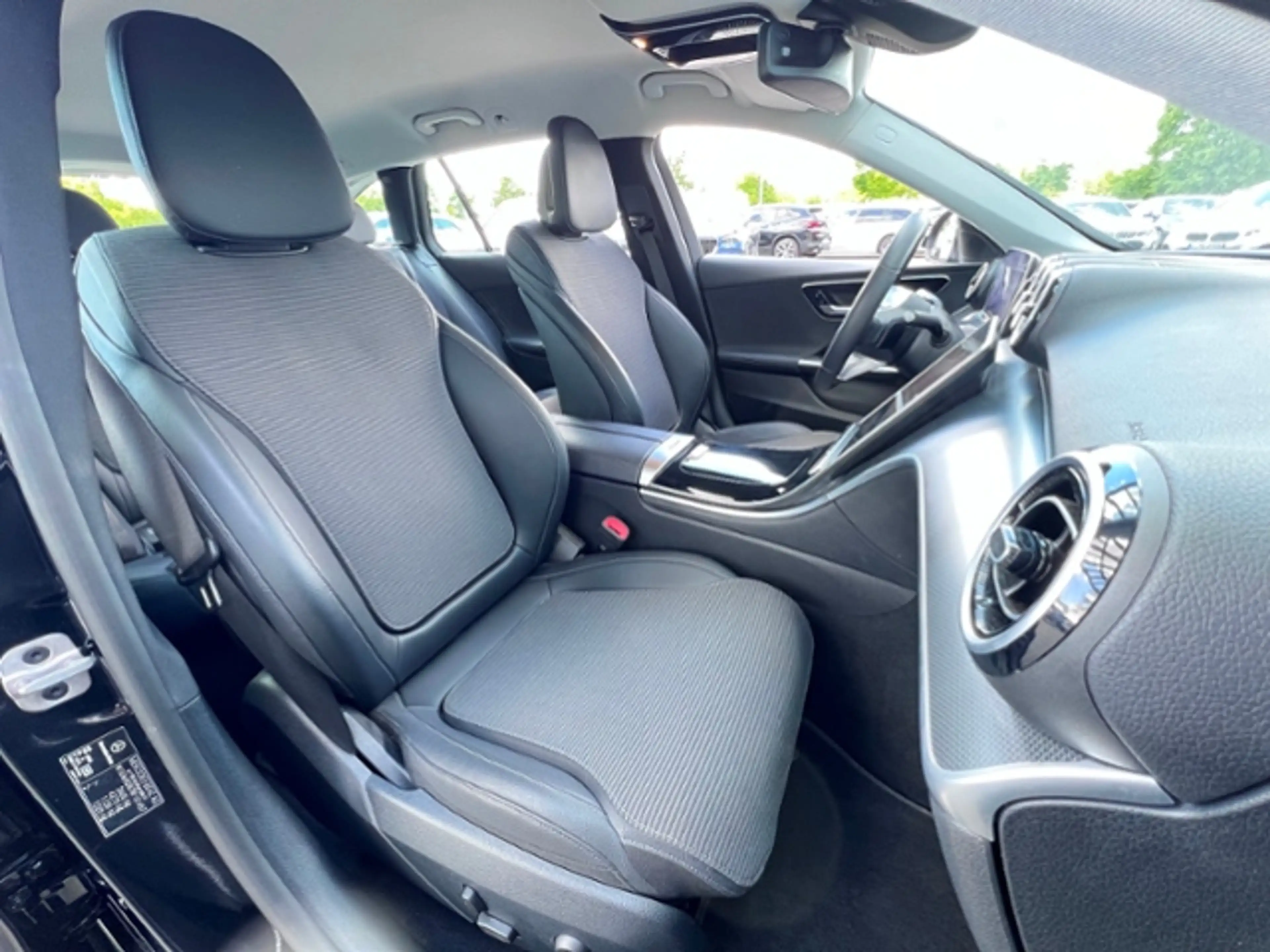 Mercedes-Benz C 200 Td LED Kamera 2xPDC Navi Lenkrad beheizt  Avantga — photo 10