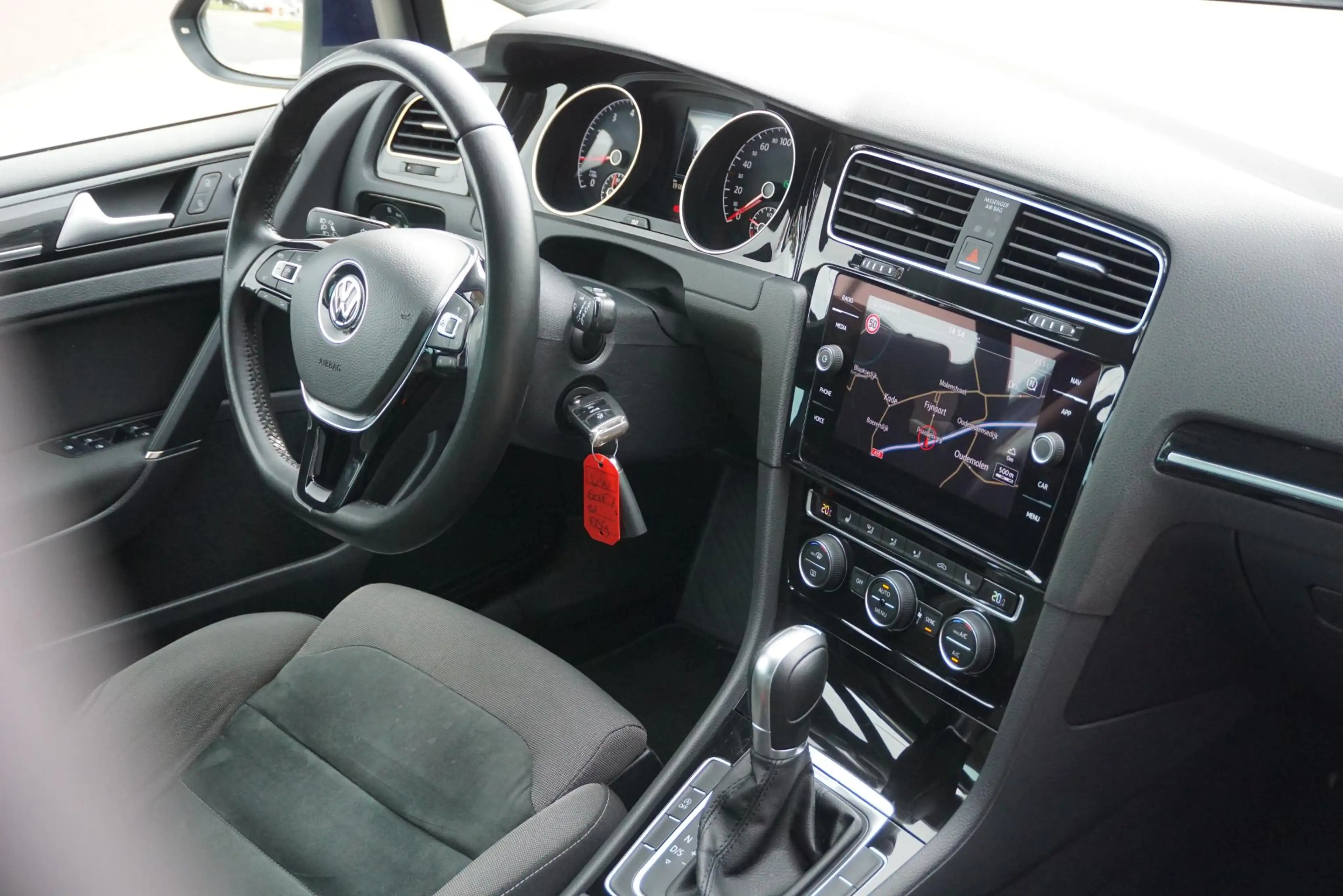 Volkswagen Golf Variant 1.5 TSI Highline — photo 3