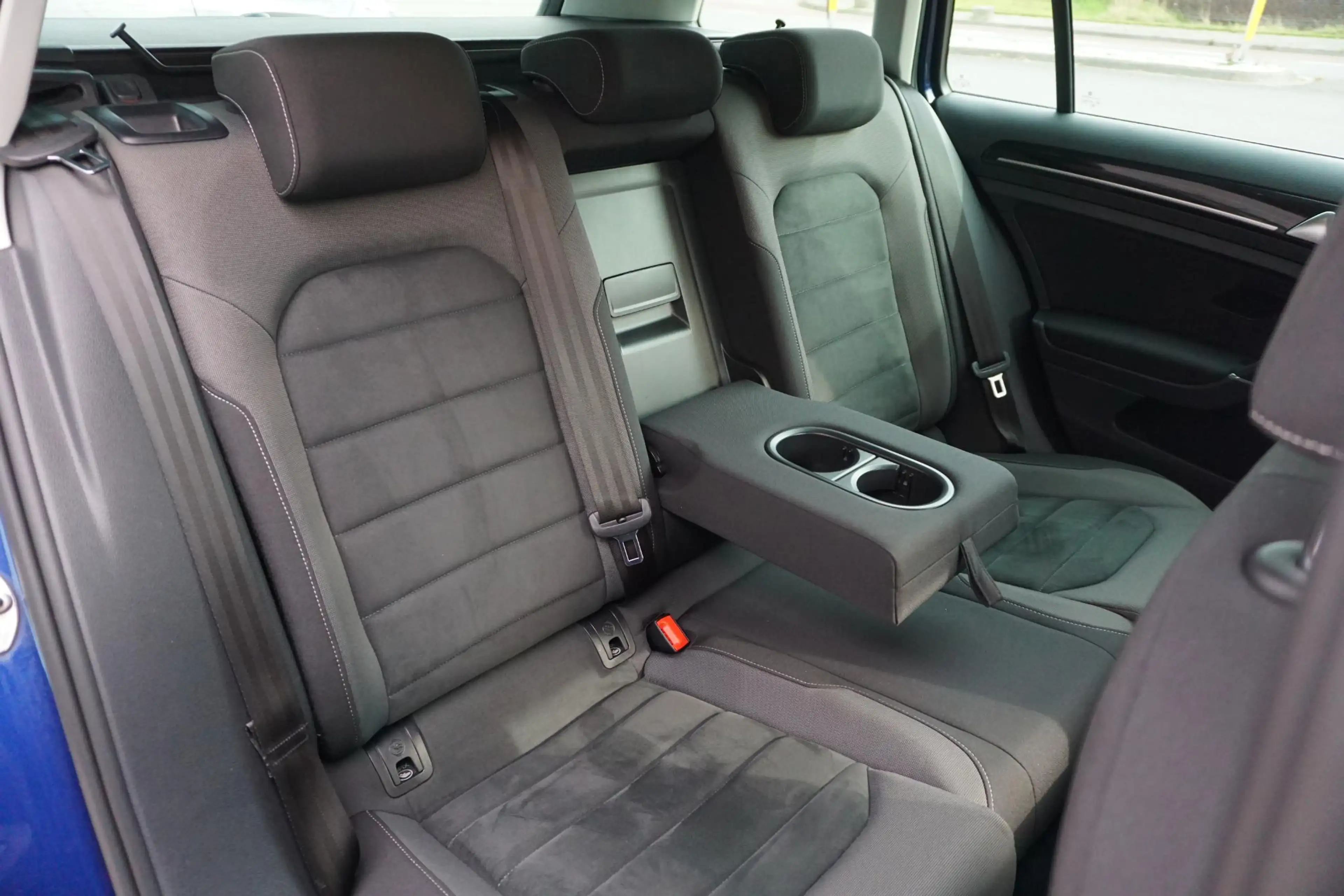 Volkswagen Golf Variant 1.5 TSI Highline — photo 6