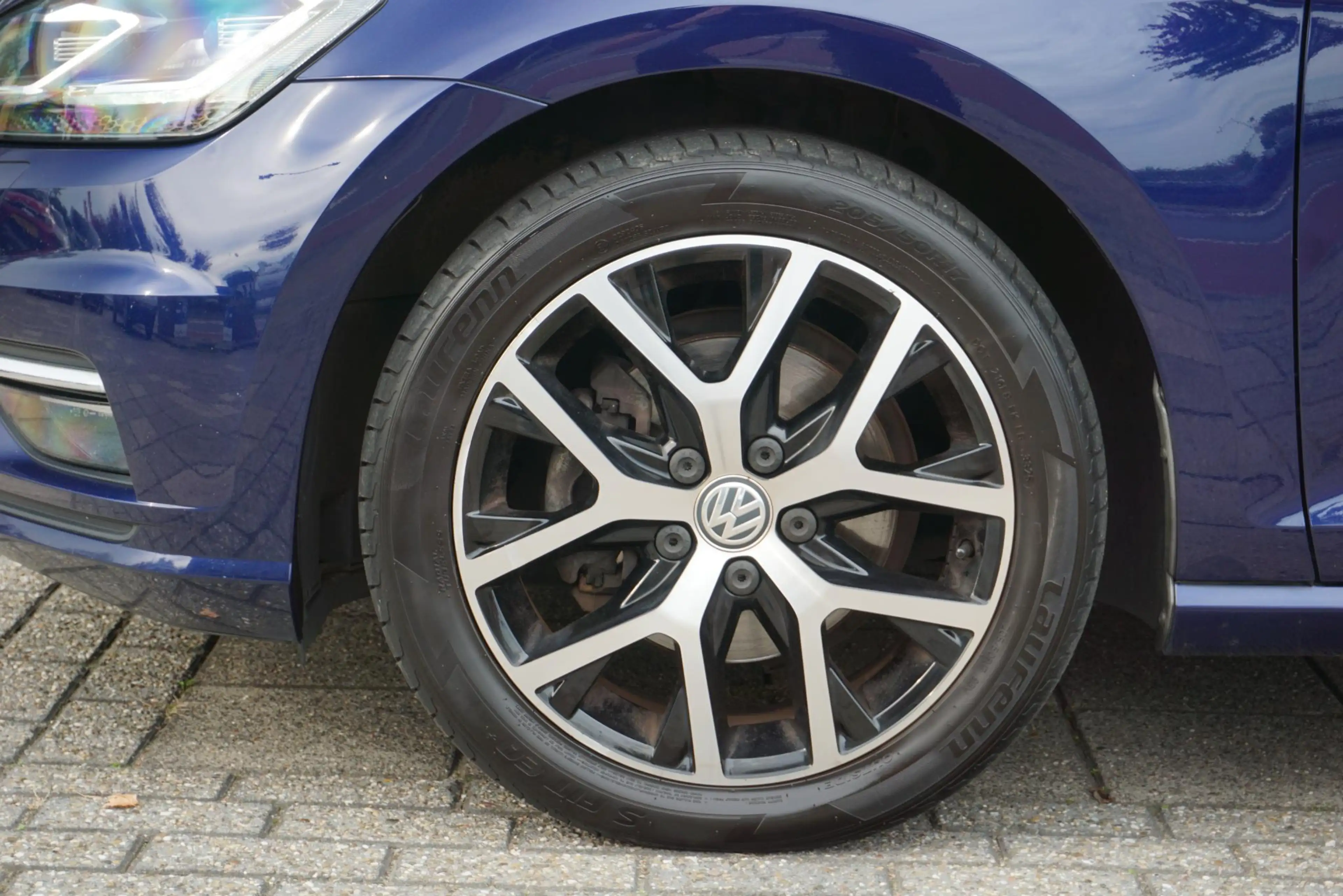 Volkswagen Golf Variant 1.5 TSI Highline — photo 12