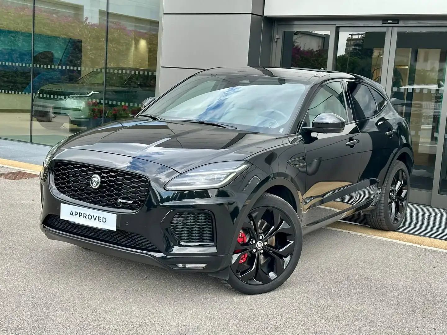 Jaguar E-Pace E-Pace 2.0D I4 204 CV AWD Auto R-Dynamic HSE Schwarz - 1