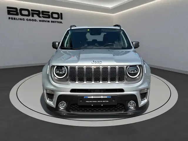 Jeep Renegade view 8