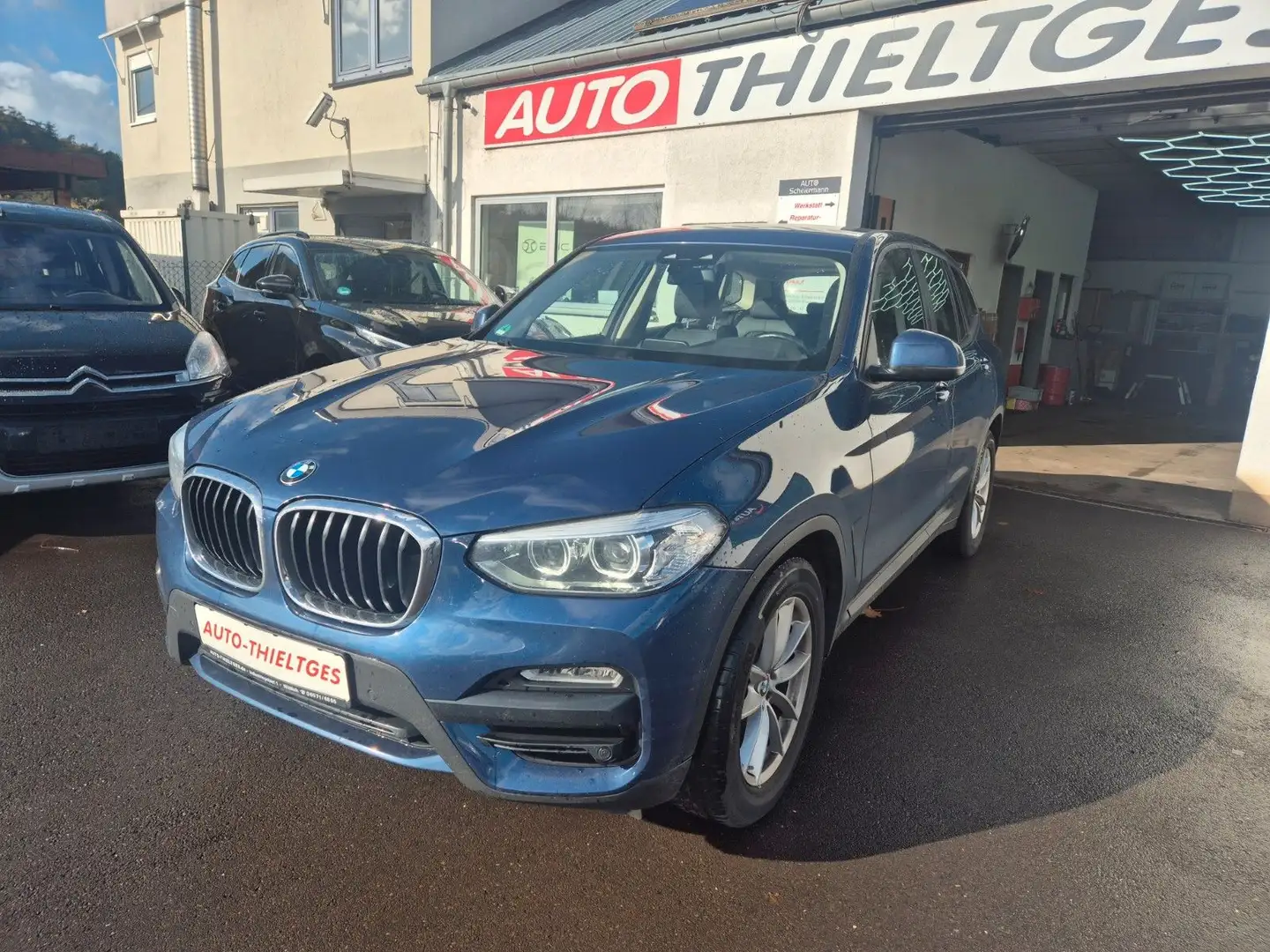BMW X3 x Drive 20 d Adv.Scheckh.,8-Fach Blau - 1