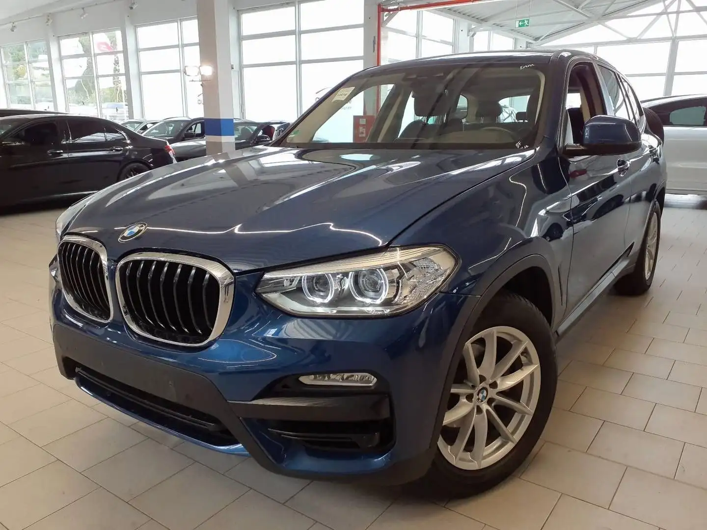 BMW X3 x Drive 20 d Adv.Scheckh.,8-Fach Blau - 2