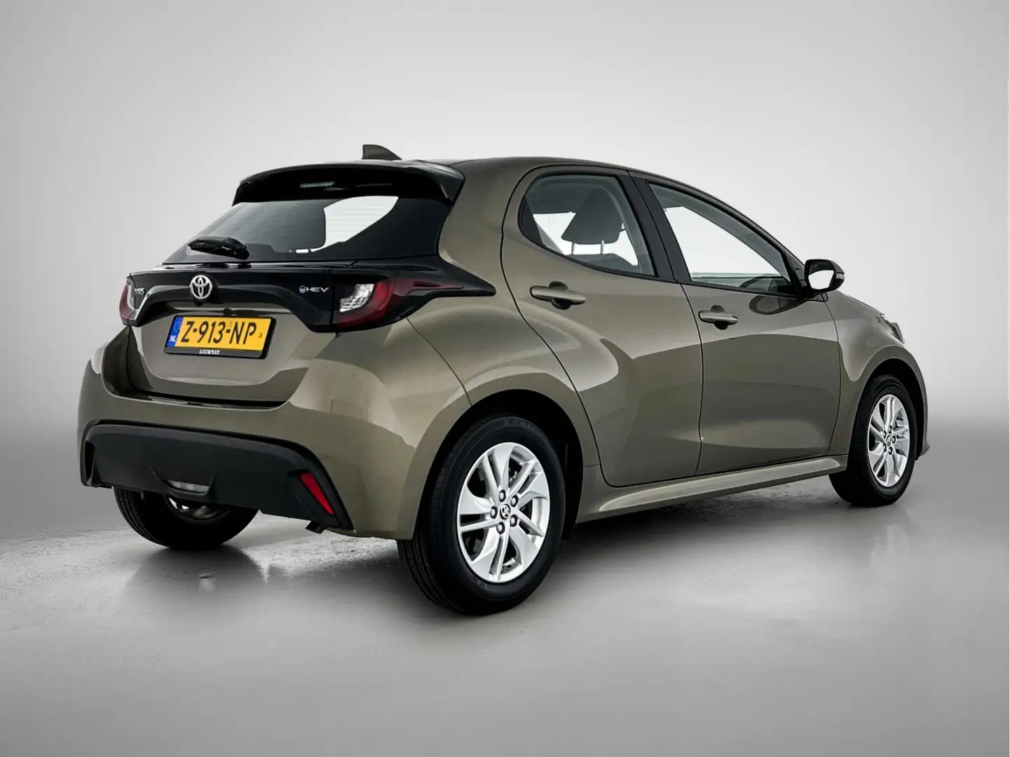 Toyota Yaris 1.5 Hybrid 115 Active | applecarplay | Bluetooth | Vert - 2