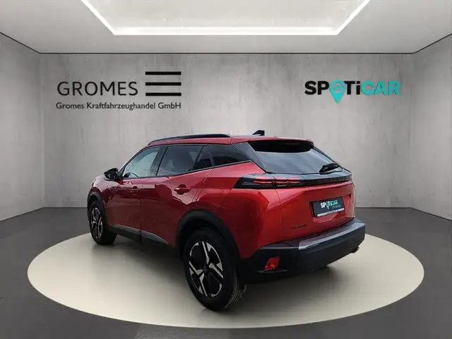 Peugeot 2008 view 5